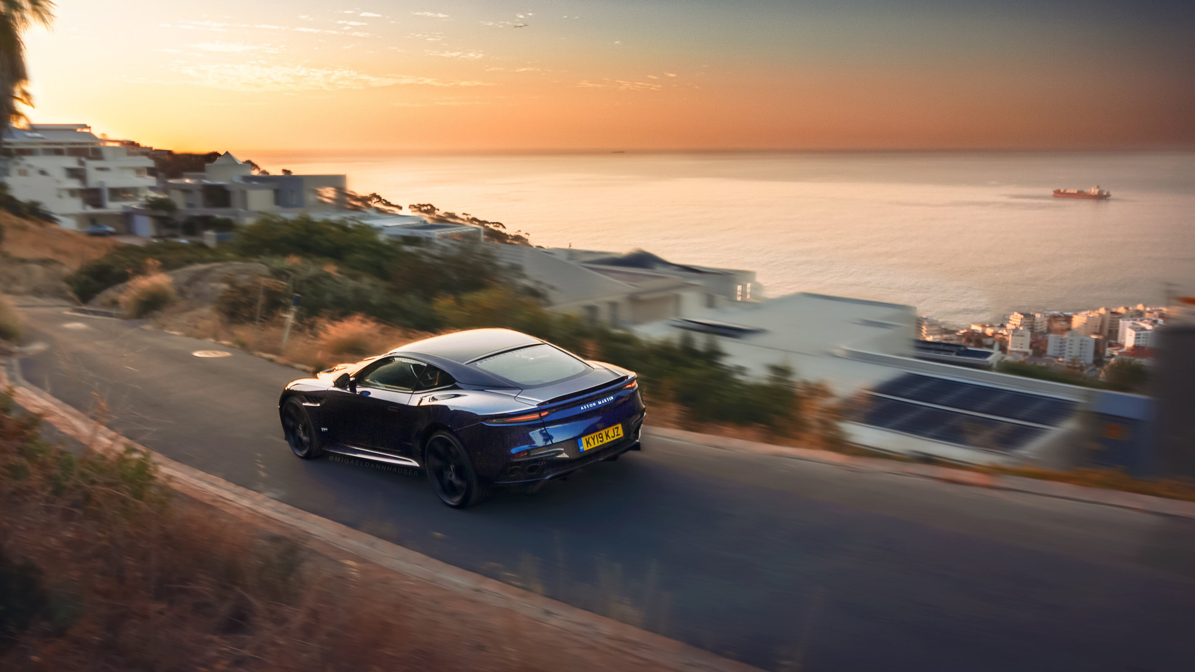 开云官网-伊布爆发，那不勒斯压哨击败拉齐奥—激情之夜的全景回顾与深度解析