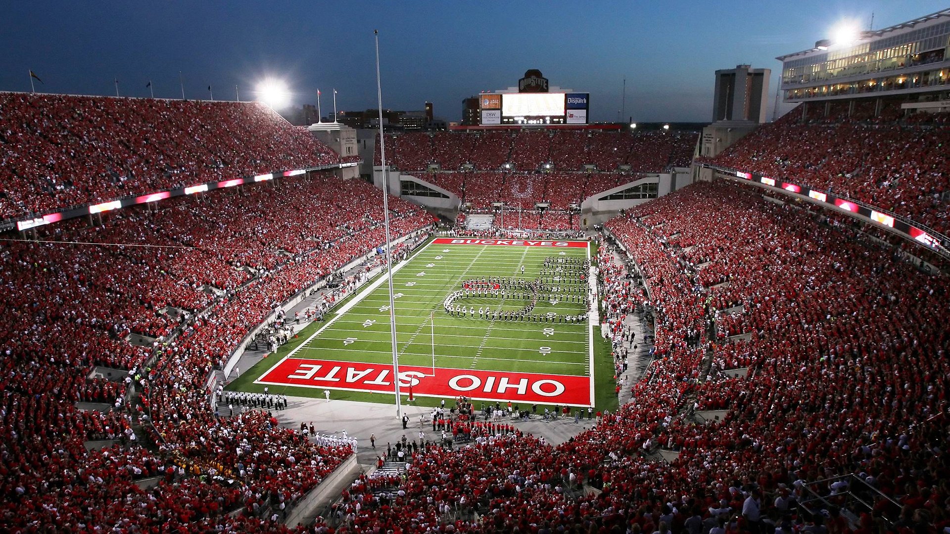 智利火山喷发!德甲天王山之战被南美烈焰烧穿,多特蒙德防线沦为纸糊艺术品