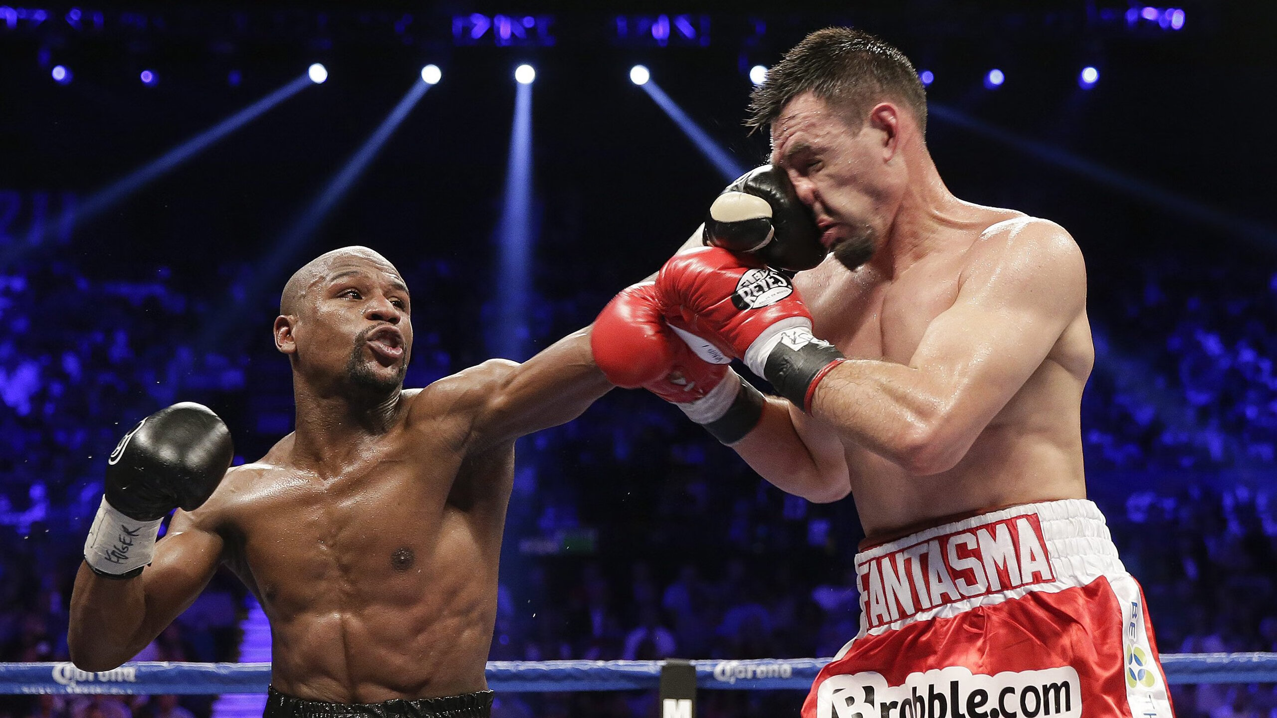 当意甲遇上湖人，一场荒诞混搭中的体育文明辩证法